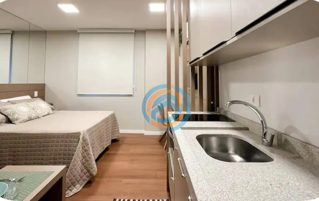 Foto 4 de Apartamento com 1 quarto à venda, 31m2 em Centro, Curitiba - PR