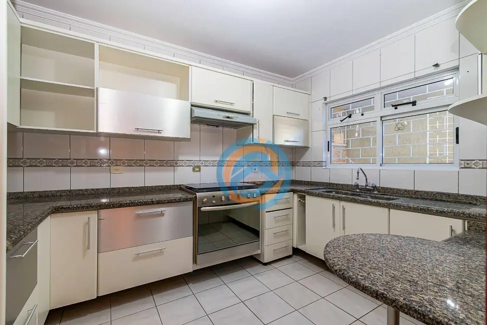 Foto 8 de Sobrado com 4 quartos à venda, 163m2 em Xaxim, Curitiba - PR