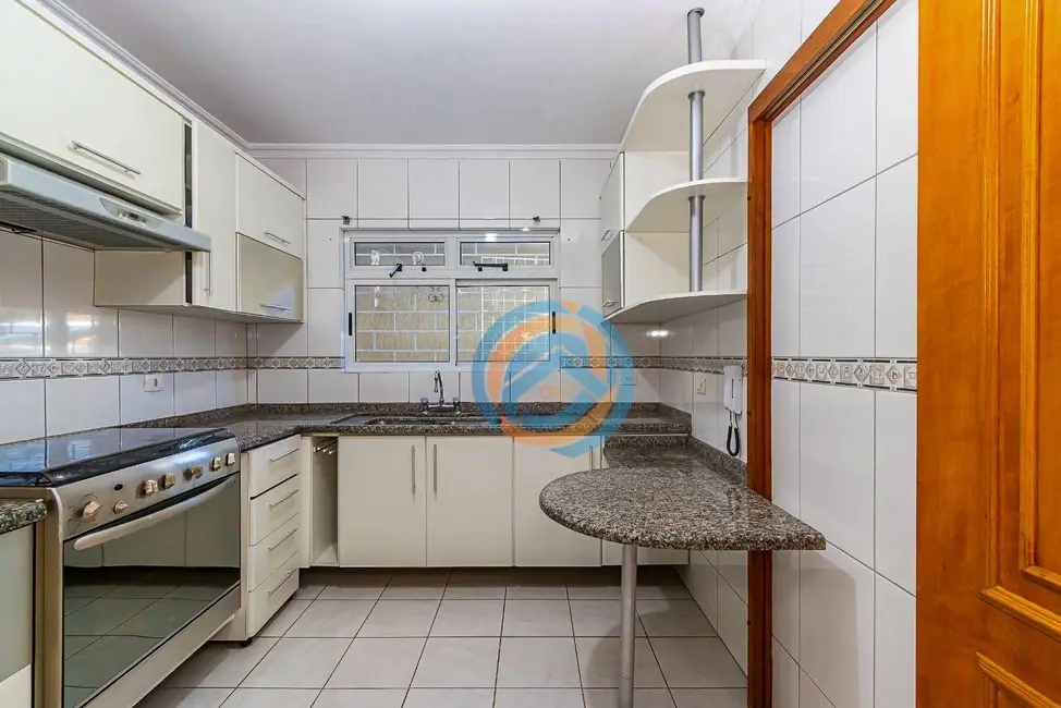 Foto 9 de Sobrado com 4 quartos à venda, 163m2 em Xaxim, Curitiba - PR