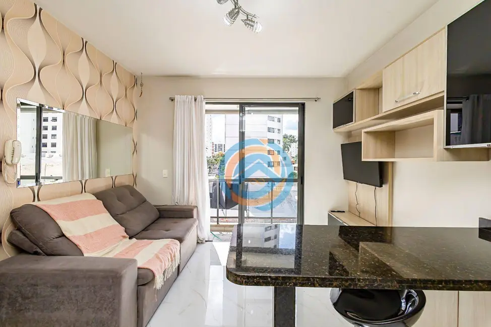 Apartamento com 1 quarto à venda, 50m2 em Centro, Curitiba - PR - imagem 3 Foto 3 de Apartamento com 1 quarto à venda, 50m2 em Centro, Curitiba - PR