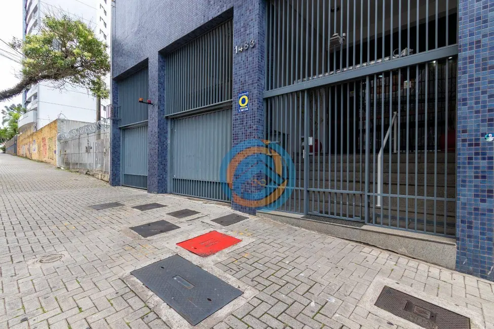 Apartamento com 1 quarto à venda, 50m2 em Centro, Curitiba - PR - imagem 5 Foto 5 de Apartamento com 1 quarto à venda, 50m2 em Centro, Curitiba - PR
