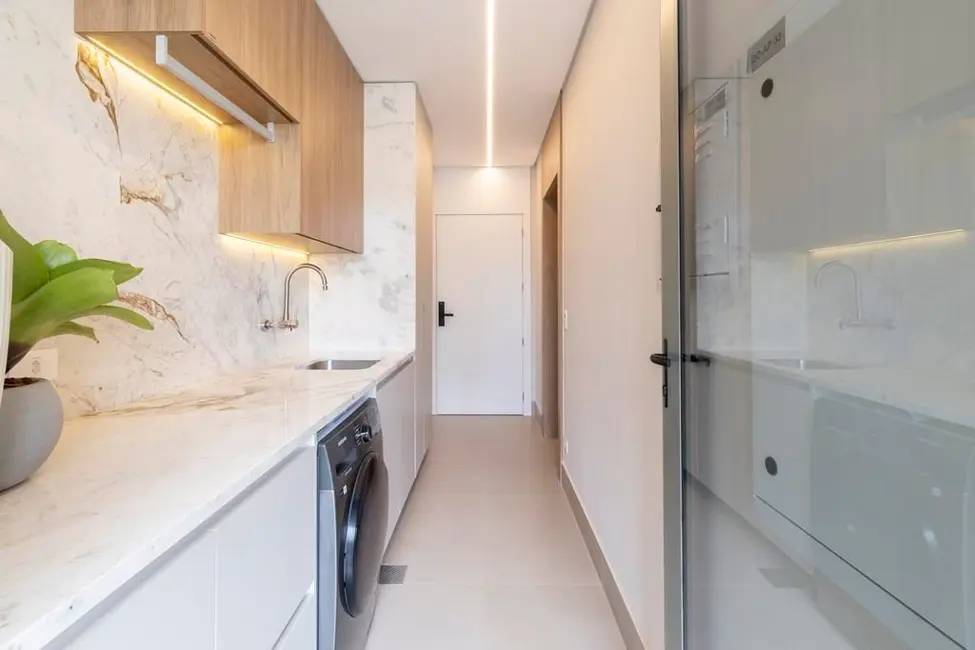 Apartamento com 3 quartos à venda, 294m2 em Batel, Curitiba - PR - imagem 6 Foto 6 de Apartamento com 3 quartos à venda, 294m2 em Batel, Curitiba - PR