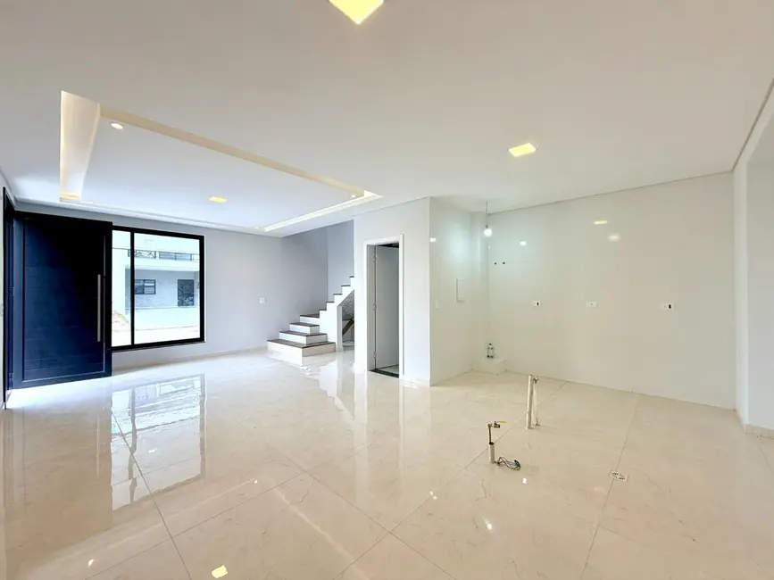 Foto 4 de Sobrado com 3 quartos à venda, 158m2 em Costeira, Sao Jose Dos Pinhais - PR