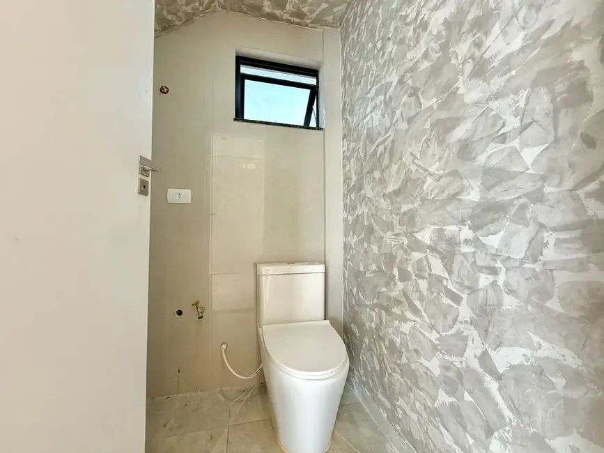 Foto 7 de Sobrado com 3 quartos à venda, 158m2 em Costeira, Sao Jose Dos Pinhais - PR