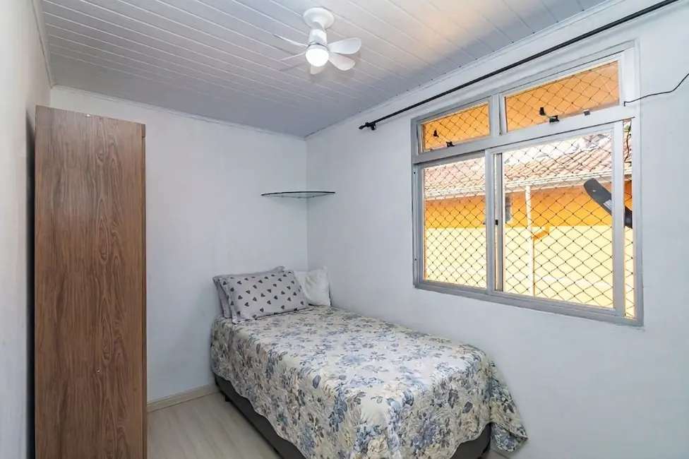 Foto 4 de Apartamento com 3 quartos à venda, 47m2 em Cidade Industrial, Curitiba - PR