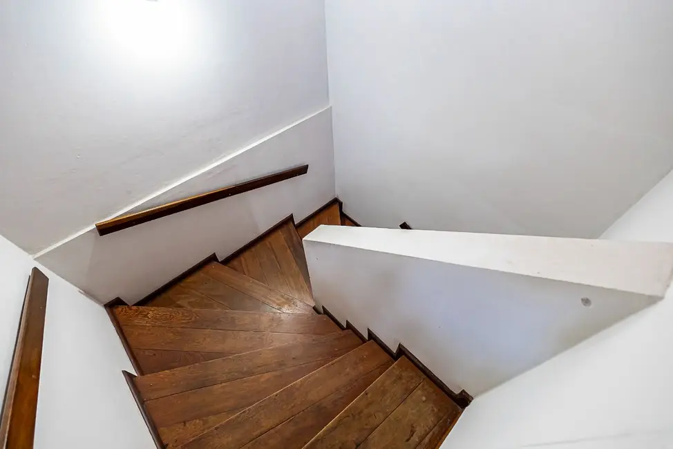 Casa com 3 quartos à venda, 178m2 em Alto da Rua XV, Curitiba - PR - imagem 6 Foto 6 de Casa com 3 quartos à venda, 178m2 em Alto da Rua XV, Curitiba - PR