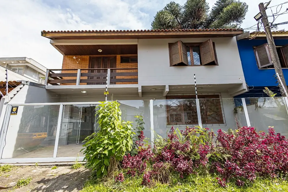 Casa com 3 quartos à venda, 178m2 em Alto da Rua XV, Curitiba - PR - imagem 3 Foto 3 de Casa com 3 quartos à venda, 178m2 em Alto da Rua XV, Curitiba - PR