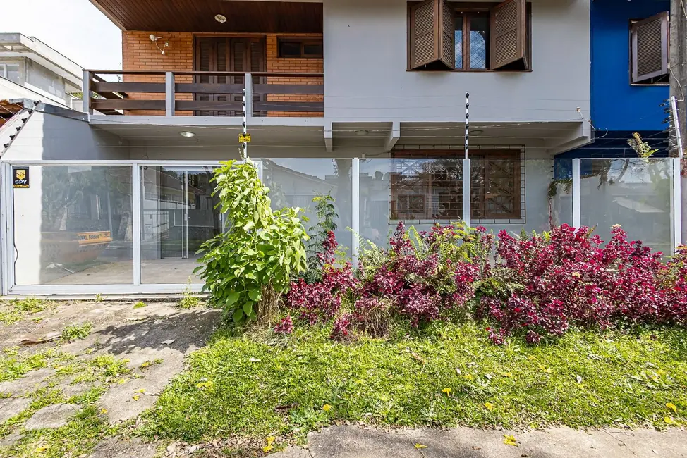 Casa com 3 quartos à venda, 178m2 em Alto da Rua XV, Curitiba - PR - imagem 1 Foto 1 de Casa com 3 quartos à venda, 178m2 em Alto da Rua XV, Curitiba - PR