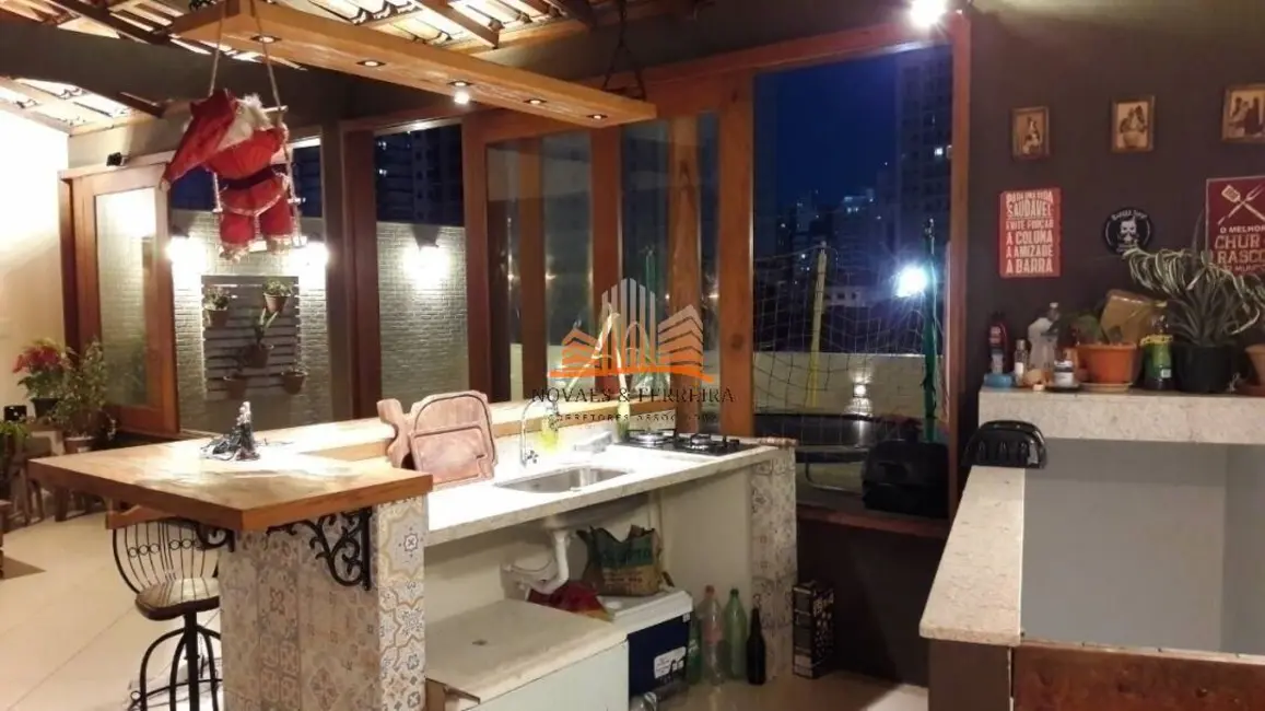 Casa com 4 quartos à venda, 222m2 em Itapuã, Vila Velha - ES - imagem 8 Foto 8 de Casa com 4 quartos à venda, 222m2 em Itapuã, Vila Velha - ES