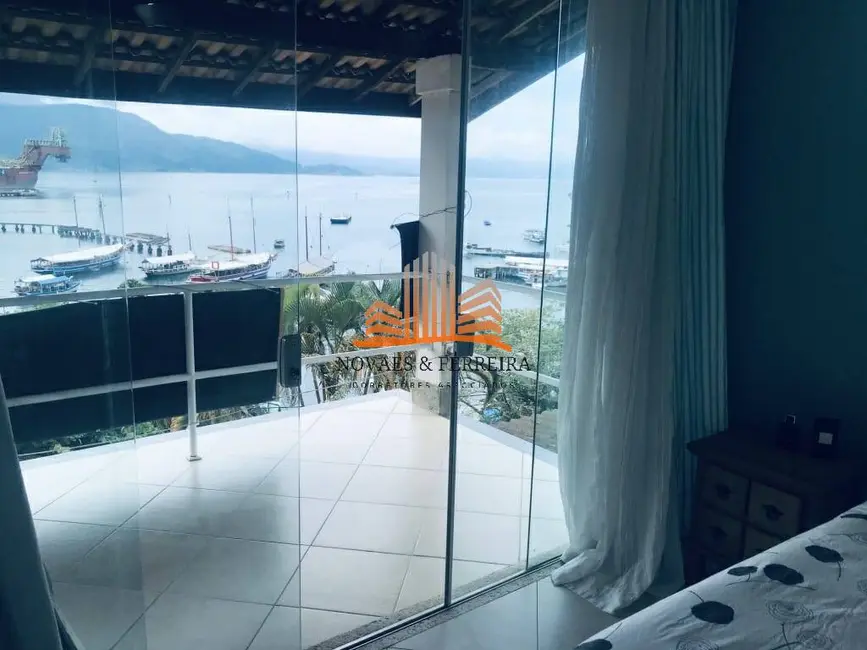 Foto 3 de Casa com 2 quartos à venda, 600m2 em Angra Dos Reis - RJ