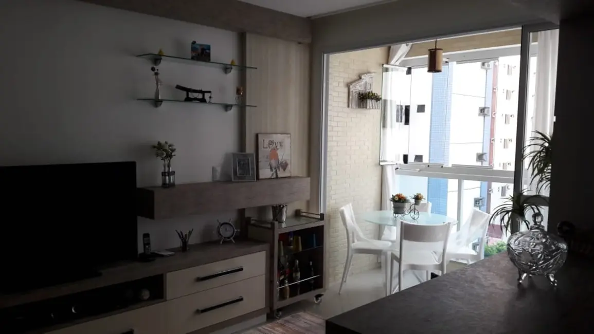 Apartamento com 1 quarto à venda, 45m2 em Praia da Costa, Vila Velha - ES - imagem 5 Foto 5 de Apartamento com 1 quarto à venda, 45m2 em Praia da Costa, Vila Velha - ES