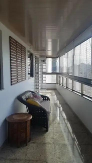 Apartamento com 3 quartos à venda, 115m2 em Itapuã, Vila Velha - ES - imagem 3 Foto 3 de Apartamento com 3 quartos à venda, 115m2 em Itapuã, Vila Velha - ES