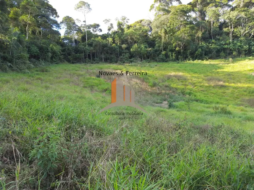 Sítio / Rancho com 3 quartos à venda em Domingos Martins - ES - imagem 5 Foto 5 de Sítio / Rancho com 3 quartos à venda em Domingos Martins - ES