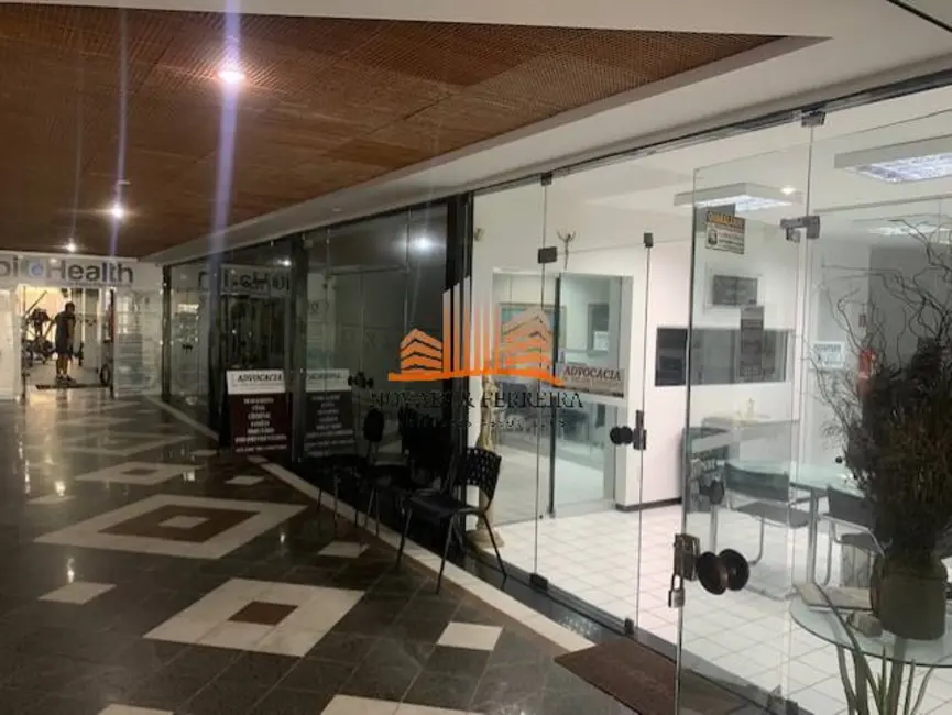 Sala Comercial à venda, 812m2 em Praia do Morro, Guarapari - ES - imagem 3 Foto 3 de Sala Comercial à venda, 812m2 em Praia do Morro, Guarapari - ES