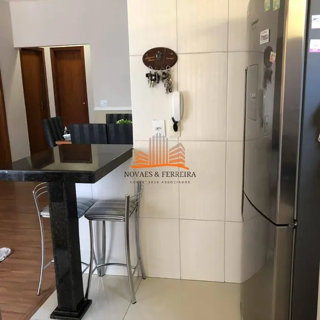 Casa com 3 quartos à venda, 396m2 em Interlagos, Vila Velha - ES - imagem 6 Foto 6 de Casa com 3 quartos à venda, 396m2 em Interlagos, Vila Velha - ES