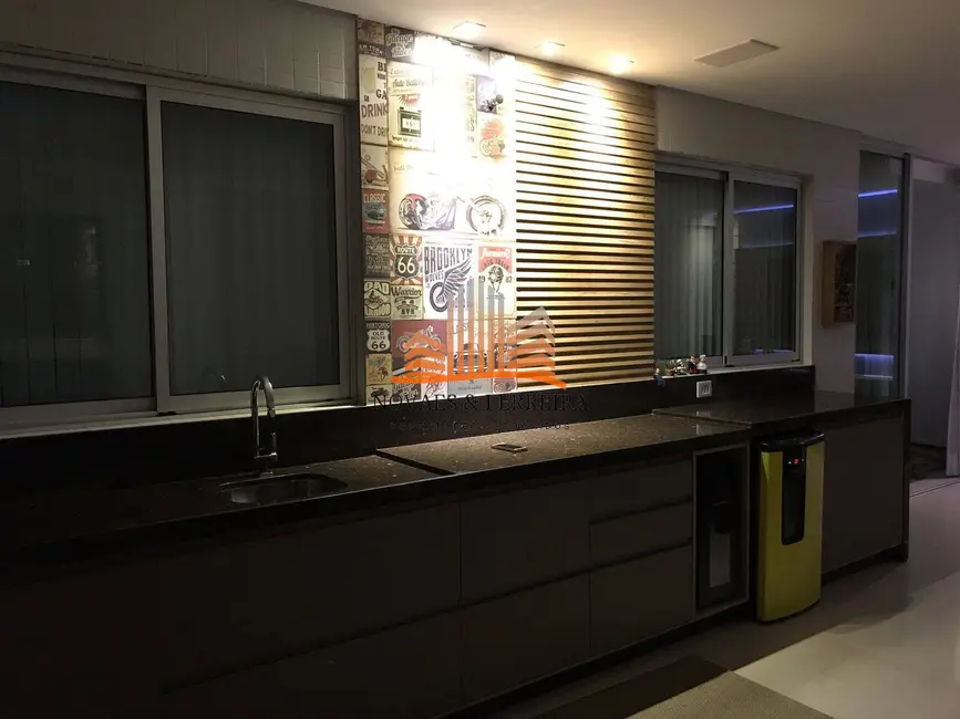 Apartamento com 4 quartos à venda, 145m2 em Itapuã, Vila Velha - ES - imagem 5 Foto 5 de Apartamento com 4 quartos à venda, 145m2 em Itapuã, Vila Velha - ES