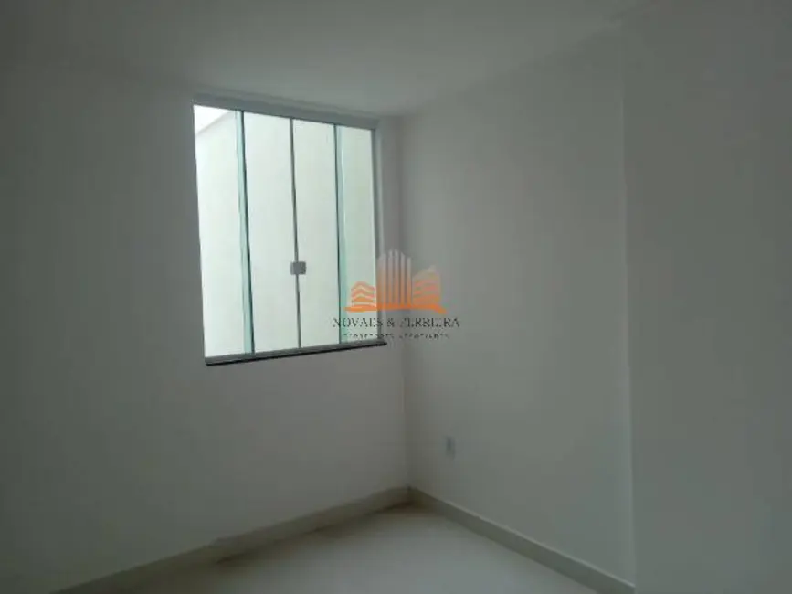 Apartamento com 2 quartos à venda em Ataíde, Vila Velha - ES - imagem 5 Foto 5 de Apartamento com 2 quartos à venda em Ataíde, Vila Velha - ES