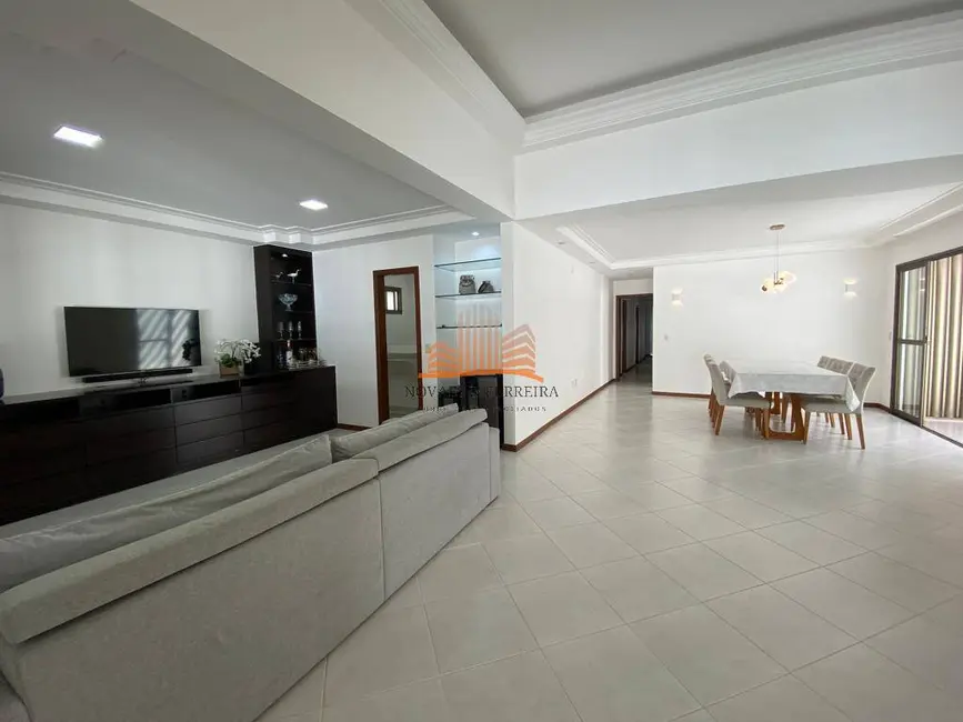 Apartamento com 5 quartos à venda, 310m2 em Vila Velha - ES - imagem 5 Foto 5 de Apartamento com 5 quartos à venda, 310m2 em Vila Velha - ES