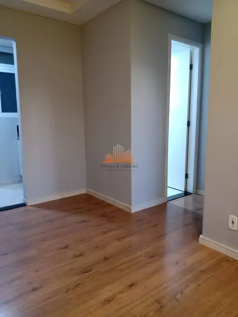 Foto 3 de Apartamento com 2 quartos à venda, 45m2 em Terra Vermelha, Vila Velha - ES