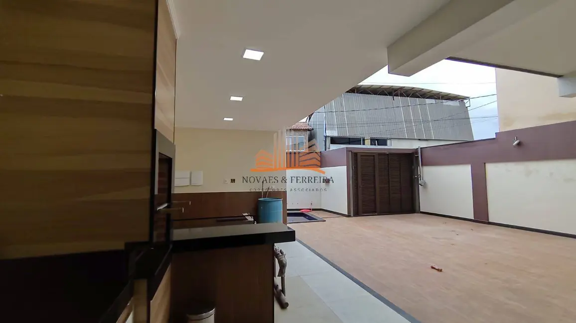Apartamento com 3 quartos à venda, 200m2 em Santa Paula II, Vila Velha - ES - imagem 5 Foto 5 de Apartamento com 3 quartos à venda, 200m2 em Santa Paula II, Vila Velha - ES