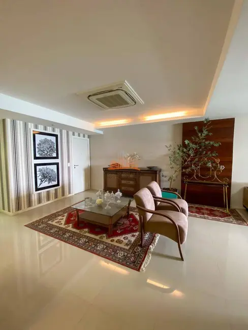 Apartamento com 4 quartos à venda, 240m2 em Praia de Itaparica, Vila Velha - ES - imagem 3 Foto 3 de Apartamento com 4 quartos à venda, 240m2 em Praia de Itaparica, Vila Velha - ES