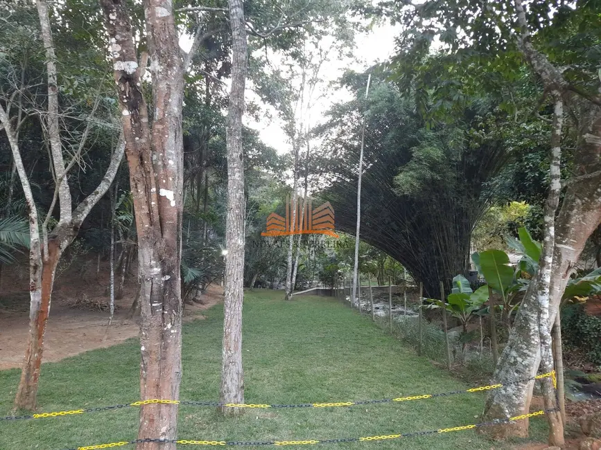 Foto 2 de Sítio / Rancho com 6 quartos à venda, 43m2 em Caramuru, Santa Leopoldina - ES