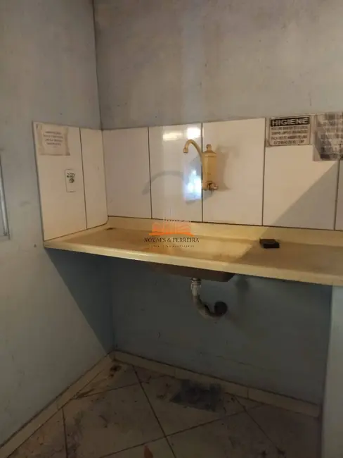 Sala Comercial à venda, 200m2 em São Conrado, Vila Velha - ES - imagem 6 Foto 6 de Sala Comercial à venda, 200m2 em São Conrado, Vila Velha - ES
