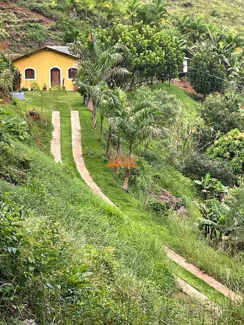 Chácara com 3 quartos à venda em Santa Leopoldina - ES - imagem 3 Foto 3 de Chácara com 3 quartos à venda em Santa Leopoldina - ES