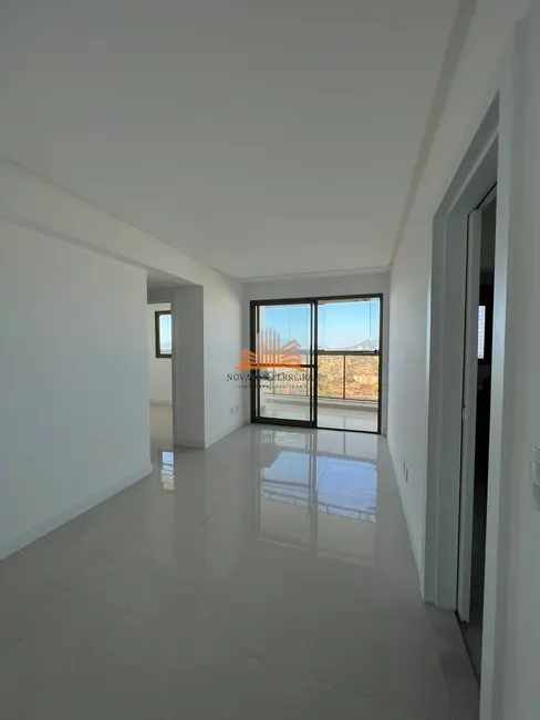 Foto 2 de Apartamento com 2 quartos à venda, 70m2 em Itapuã, Vila Velha - ES