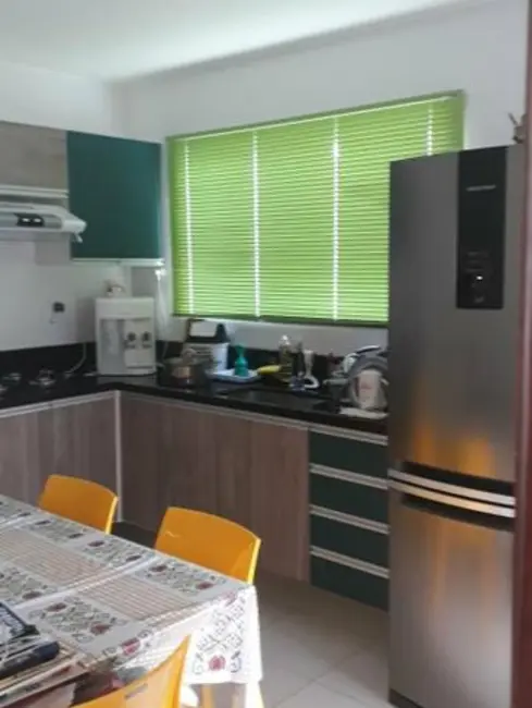 Foto 8 de Casa de Condomínio com 4 quartos à venda, 150m2 em Lauro De Freitas - BA