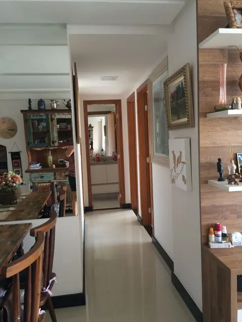 Apartamento com 3 quartos à venda, 163m2 em Pitangueiras, Lauro De Freitas - BA - imagem 4 Foto 4 de Apartamento com 3 quartos à venda, 163m2 em Pitangueiras, Lauro De Freitas - BA