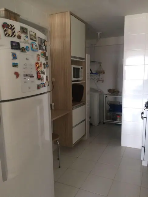 Apartamento com 3 quartos à venda, 163m2 em Pitangueiras, Lauro De Freitas - BA - imagem 8 Foto 8 de Apartamento com 3 quartos à venda, 163m2 em Pitangueiras, Lauro De Freitas - BA