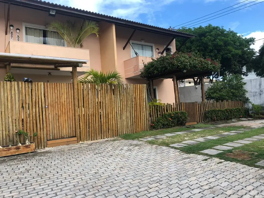 Foto 1 de Casa de Condomínio com 4 quartos à venda, 120m2 em Buraquinho, Lauro De Freitas - BA