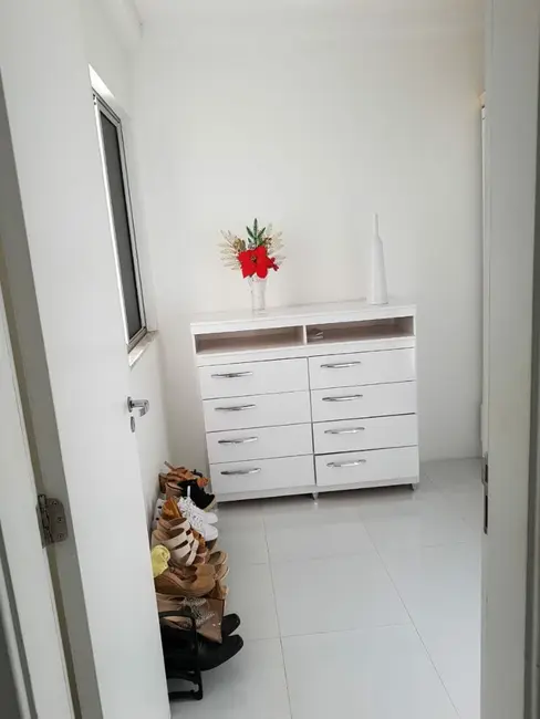 Foto 16 de Apartamento com 3 quartos à venda, 65m2 em Camacari - BA