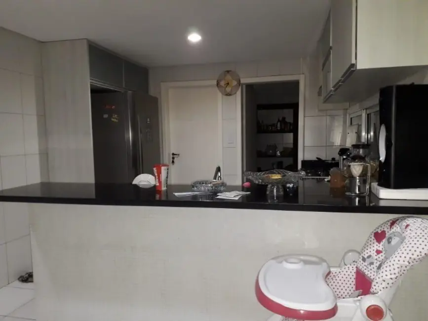 Foto 9 de Casa de Condomínio com 4 quartos à venda, 470m2 em Camacari - BA