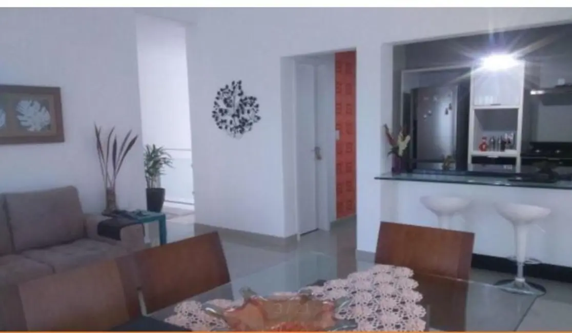 Foto 5 de Casa de Condomínio com 4 quartos à venda, 250m2 em Camacari - BA