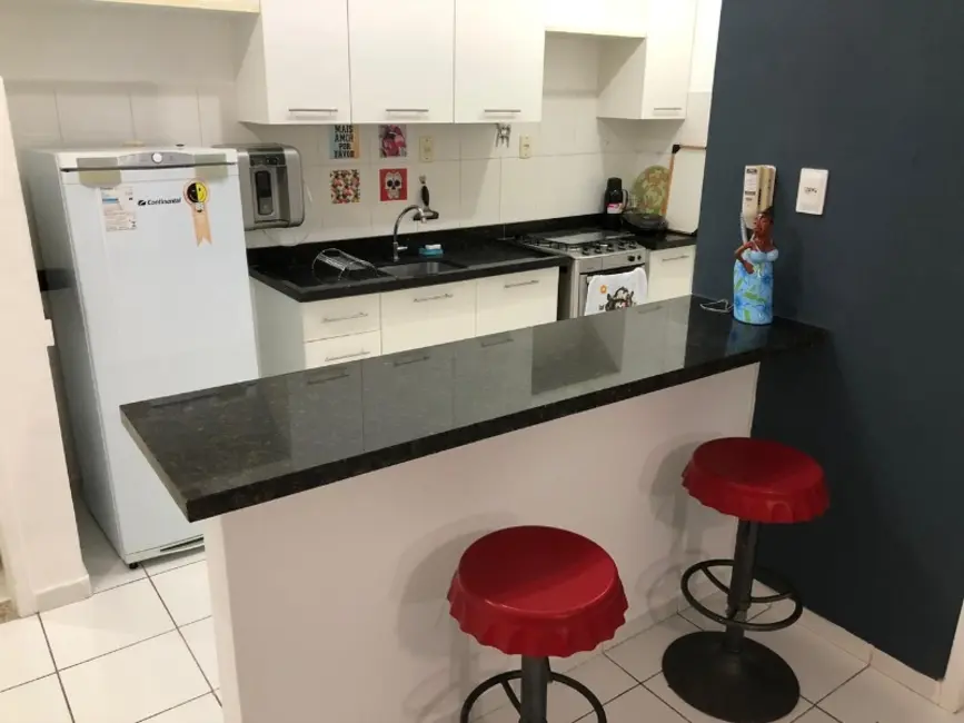 Apartamento com 1 quarto à venda e para alugar, 47m2 em Pitangueiras, Lauro De Freitas - BA - imagem 3 Foto 3 de Apartamento com 1 quarto à venda e para alugar, 47m2 em Pitangueiras, Lauro De Freitas - BA