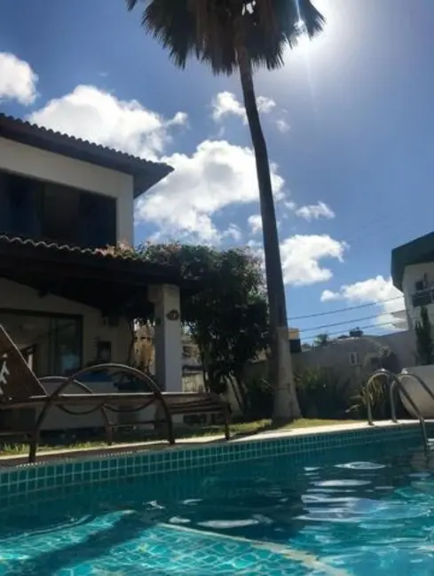 Casa de Condomínio com 3 quartos à venda, 202m2 em Lauro De Freitas - BA - imagem 3 Foto 3 de Casa de Condomínio com 3 quartos à venda, 202m2 em Lauro De Freitas - BA