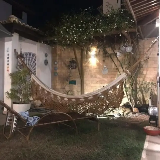 Casa de Condomínio com 3 quartos à venda, 202m2 em Lauro De Freitas - BA - imagem 4 Foto 4 de Casa de Condomínio com 3 quartos à venda, 202m2 em Lauro De Freitas - BA