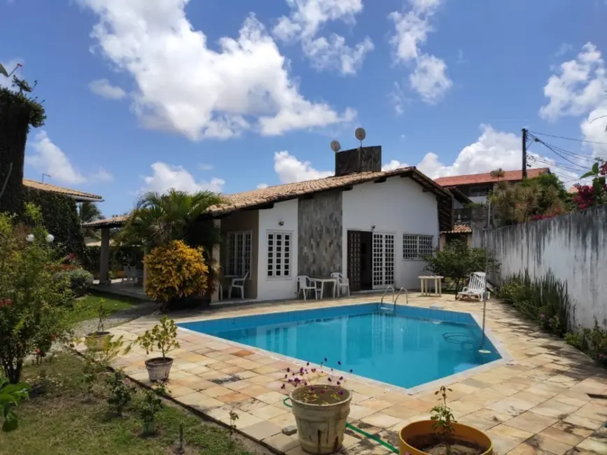 Foto 1 de Casa com 4 quartos à venda, 800m2 em Vilas do Atlântico, Lauro De Freitas - BA