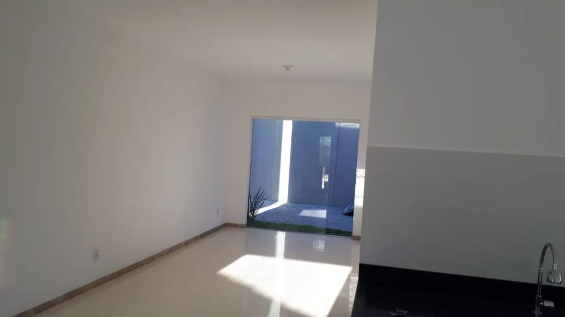 Casa de Condomínio com 4 quartos à venda, 158m2 em Ipitanga, Lauro De Freitas - BA - imagem 5 Foto 5 de Casa de Condomínio com 4 quartos à venda, 158m2 em Ipitanga, Lauro De Freitas - BA