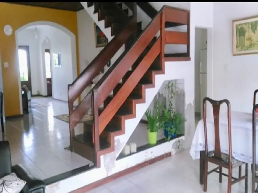 Casa com 4 quartos à venda, 580m2 em Vilas do Atlântico, Lauro De Freitas - BA - imagem 9 Foto 9 de Casa com 4 quartos à venda, 580m2 em Vilas do Atlântico, Lauro De Freitas - BA