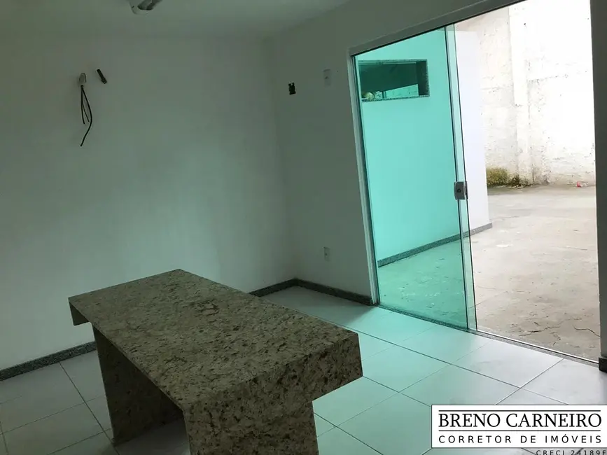 Armazém / Galpão para alugar, 360m2 em Centro, Lauro De Freitas - BA - imagem 7 Foto 7 de Armazém / Galpão para alugar, 360m2 em Centro, Lauro De Freitas - BA