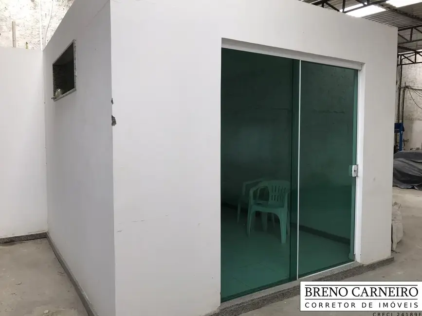 Armazém / Galpão para alugar, 360m2 em Centro, Lauro De Freitas - BA - imagem 8 Foto 8 de Armazém / Galpão para alugar, 360m2 em Centro, Lauro De Freitas - BA