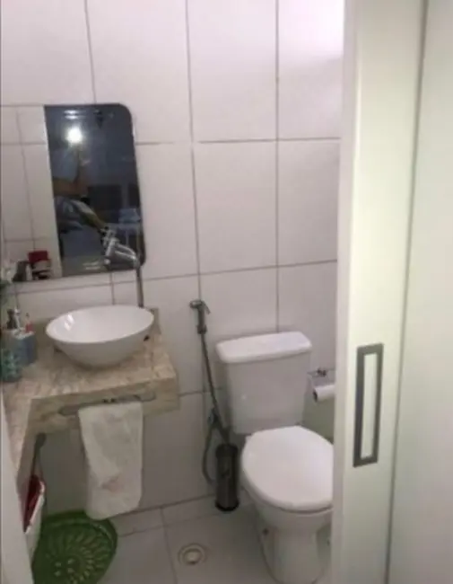 Casa de Condomínio com 3 quartos à venda, 86m2 em Ipitanga, Lauro De Freitas - BA - imagem 8 Foto 8 de Casa de Condomínio com 3 quartos à venda, 86m2 em Ipitanga, Lauro De Freitas - BA