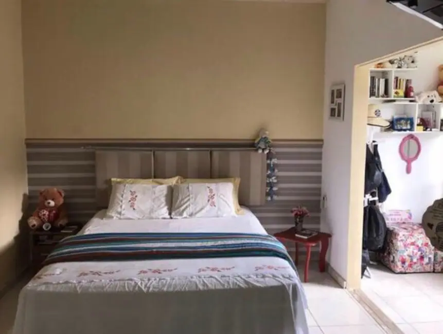 Casa de Condomínio com 3 quartos à venda, 86m2 em Ipitanga, Lauro De Freitas - BA - imagem 6 Foto 6 de Casa de Condomínio com 3 quartos à venda, 86m2 em Ipitanga, Lauro De Freitas - BA