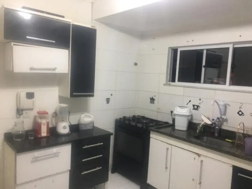 Casa com 4 quartos à venda, 220m2 em Buraquinho, Lauro De Freitas - BA - imagem 9 Foto 9 de Casa com 4 quartos à venda, 220m2 em Buraquinho, Lauro De Freitas - BA