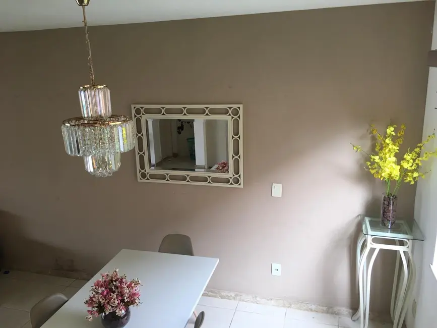 Casa com 4 quartos à venda, 220m2 em Buraquinho, Lauro De Freitas - BA - imagem 7 Foto 7 de Casa com 4 quartos à venda, 220m2 em Buraquinho, Lauro De Freitas - BA