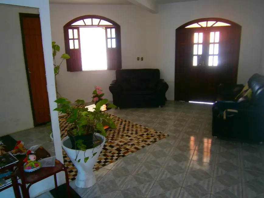 Casa com 4 quartos à venda, 370m2 em Buraquinho, Lauro De Freitas - BA - imagem 7 Foto 7 de Casa com 4 quartos à venda, 370m2 em Buraquinho, Lauro De Freitas - BA