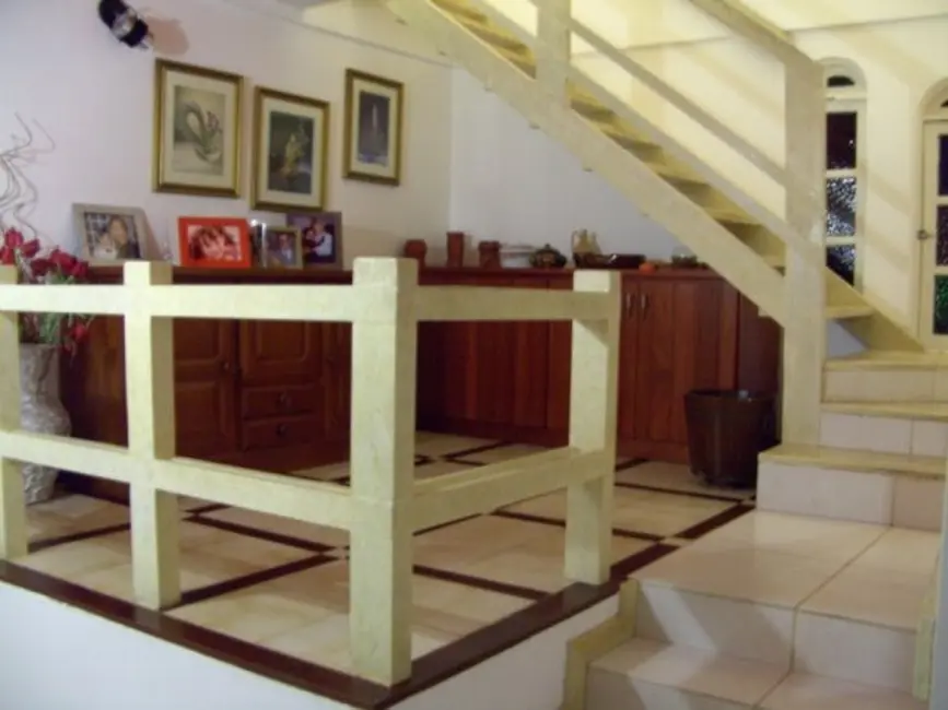 Casa com 5 quartos à venda, 400m2 em Ipitanga, Lauro De Freitas - BA - imagem 9 Foto 9 de Casa com 5 quartos à venda, 400m2 em Ipitanga, Lauro De Freitas - BA